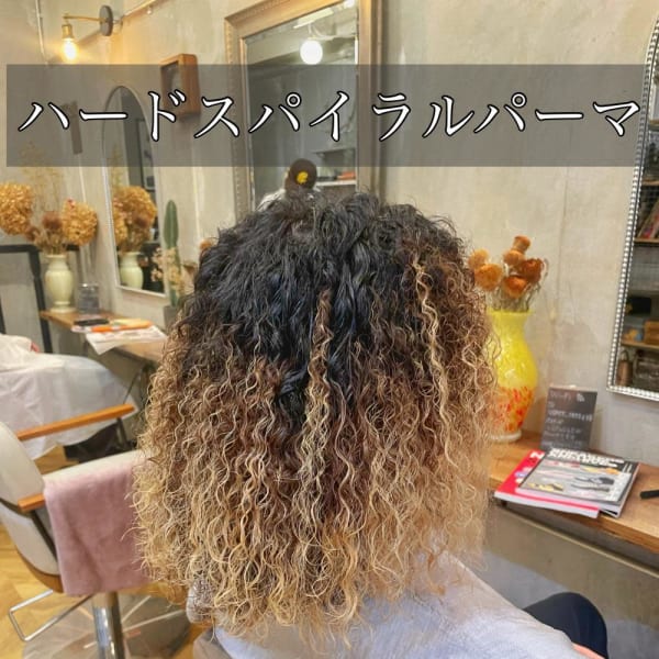 【スパイラルパーマ】メンズハードスパイラル|LUXIS THE VINTAGE