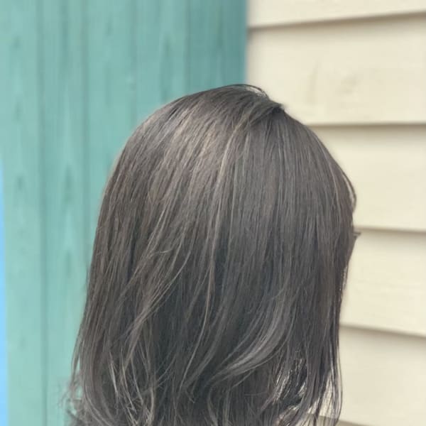 ゆる巻きミディアムボブ