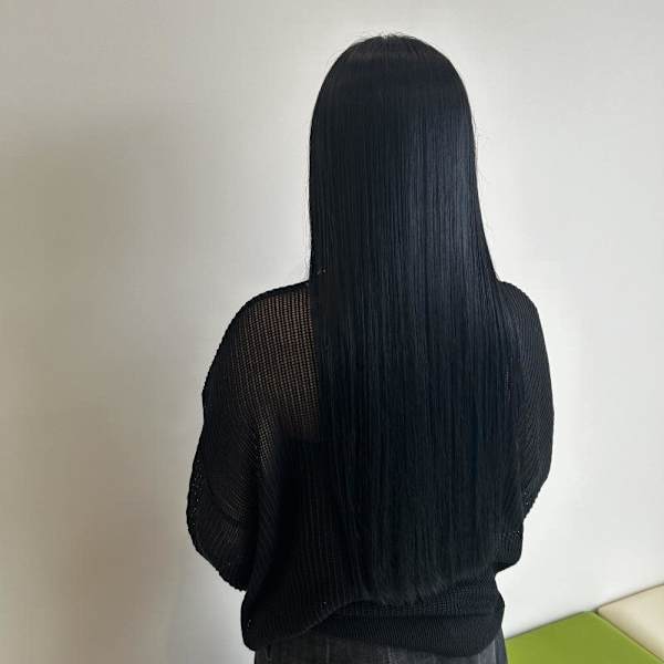 黒髪ロングストレート