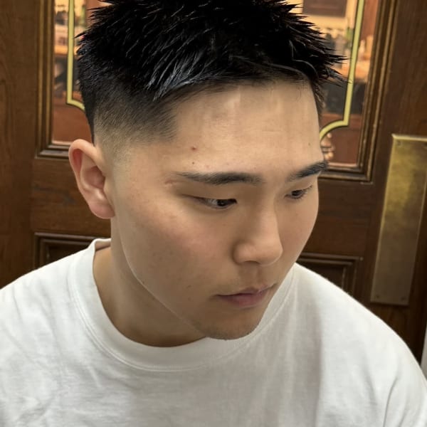 フェードスタイル(理容師/メンズ/barber shop新宿