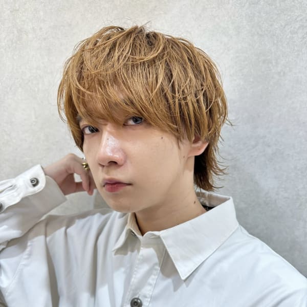 kisaiBUZZ*岬弘人 ブリーチカラー/垢抜けショート