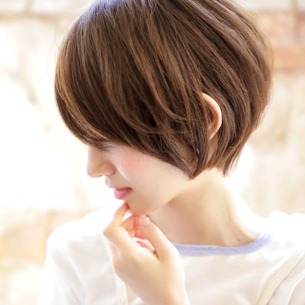 大人ショートボブ丸みショートカットマッシュショート前髪あり