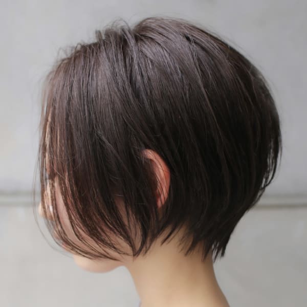 大人ショートボブ丸みショートカットマッシュショート前髪あり