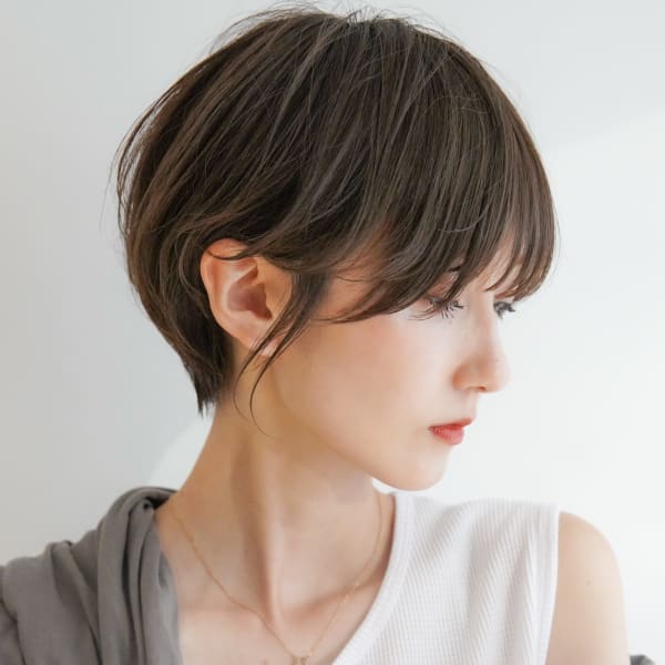 大人ショートボブ丸みショートカットマッシュショート前髪あり