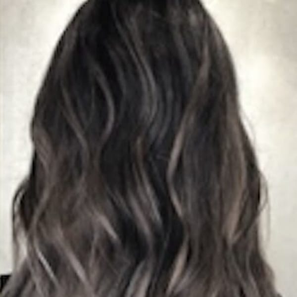 ハイライト×ショコラカラーでこなれ感