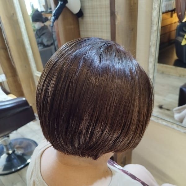 髪質改善度★★【ハホニコトリートメント付き】カラー＋カット|TOMOS BEAUTE