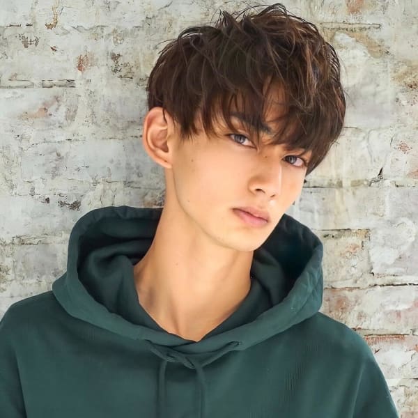 《Agu hair》長めバング×無造作マッシュヘア|Agu hair Muka 小松島ハローズ大林前店