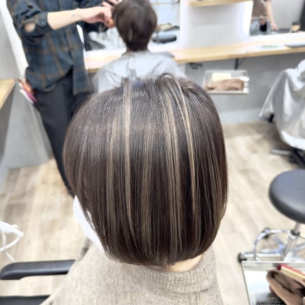 白髪ぼかし/ハイライトカラー/カラー/透明感/ハイライト