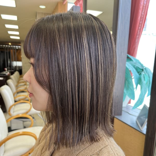 外ハネボブ×ハイライトカラー tiptop清瀬店