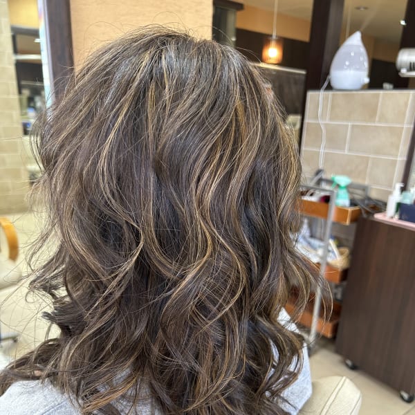 白髪ぼかしハイライト tiptop清瀬店
