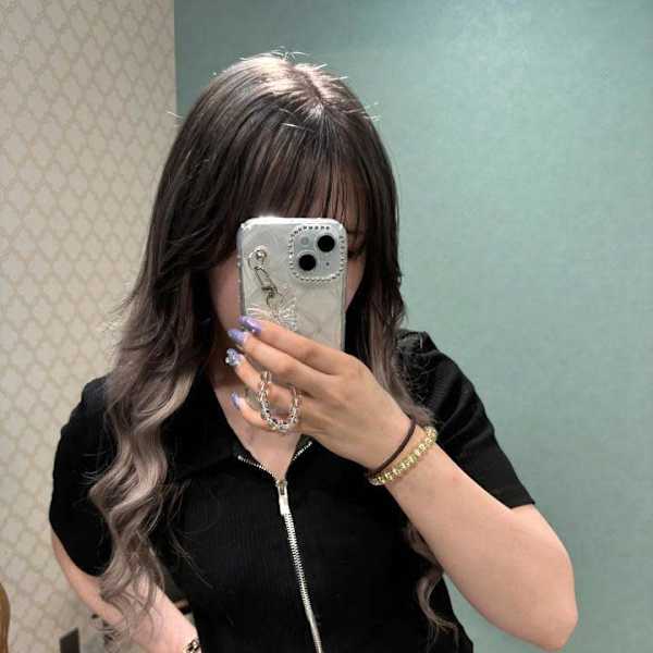 この色キテマス!