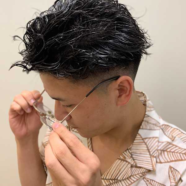 ワイルドオールバックパーマ