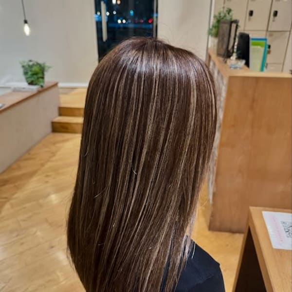 ストレートハイライトカラー|DAM hair garden