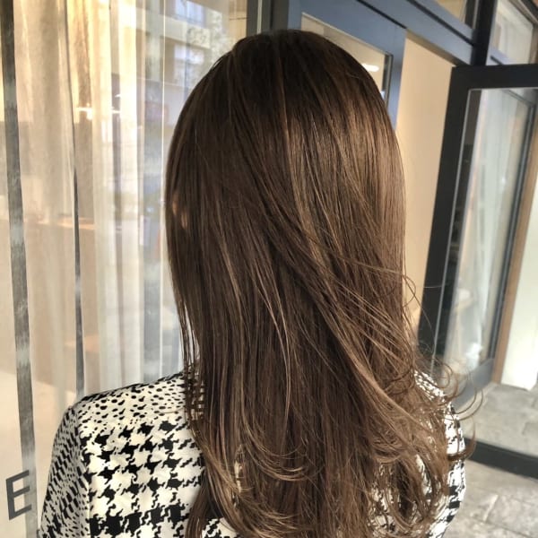 ミルクティーベージュ|トリートヘアデザイン 新浦安店