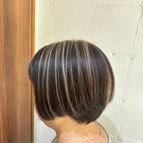 ショートボブ×アンブレラカラー|HAIR DEPARTMENT PARALLEL