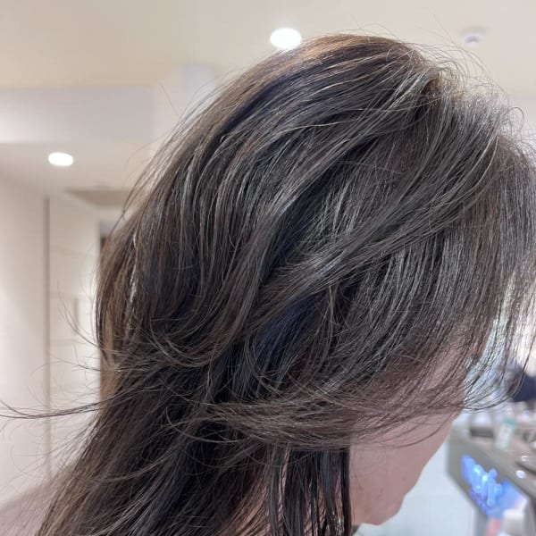 50代おしゃれロングウルフ