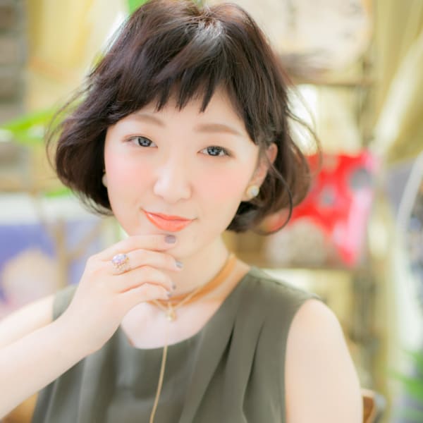 アシンメトリーな小顔・大人ボブ ボブパーマ