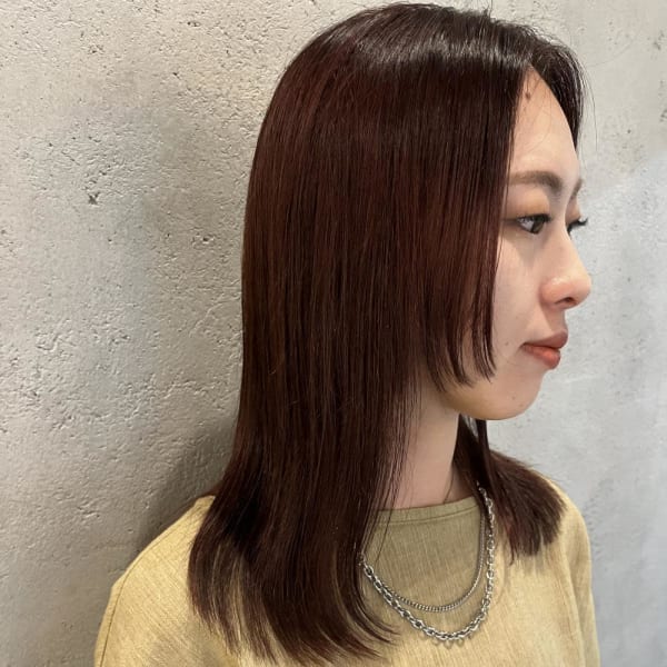 ナチュラルストレートヘア