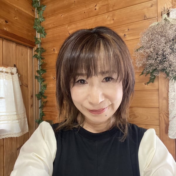リラクゼーションスタジオ ラ?プティ【リラクゼーションスタジオ ラ プティ】のスタッフ紹介。フジワラ ノリエ