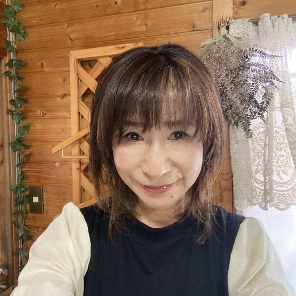 リラクゼーションスタジオ ラ?プティ【リラクゼーションスタジオ ラ プティ】のスタッフ紹介。フジワラ ノリエ