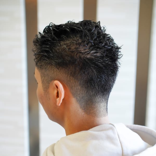 ナチュラルフェードカット　Natural fade cut 