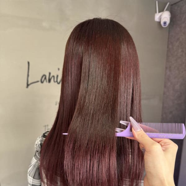 縮毛矯正でサラツヤヘア!レッドピンク!