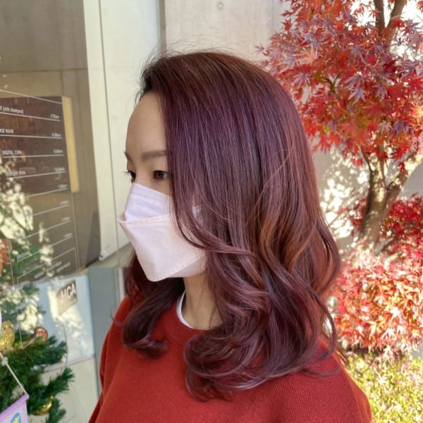 レッドブラウンのヘアカラー