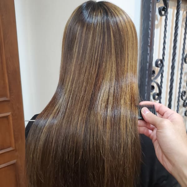 髪質改善ストレート