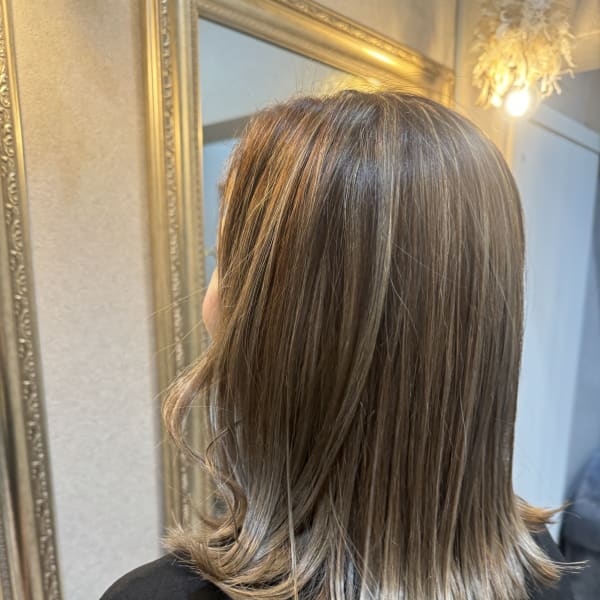 Lea_ヘアスタイル