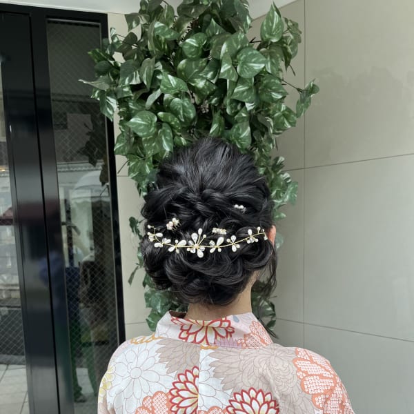 シニヨンヘアアレンジ♪