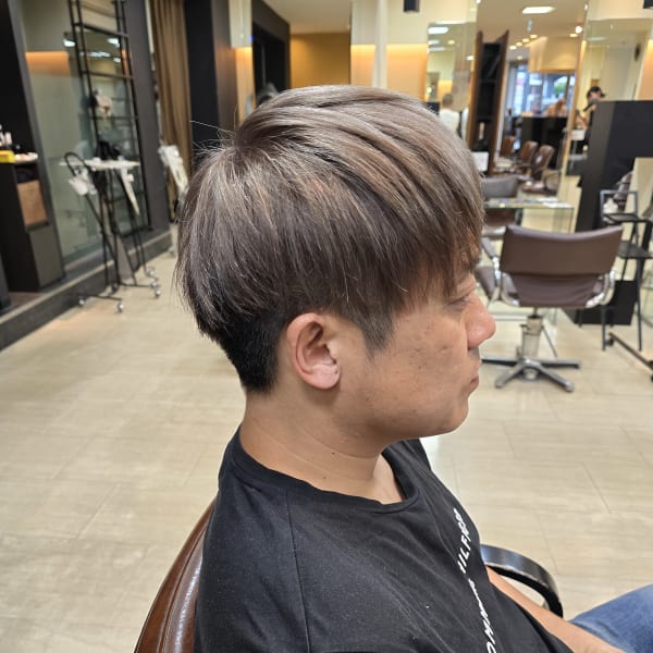 ショートレイヤー×ホワイトベージュ|soin de brace 布施店