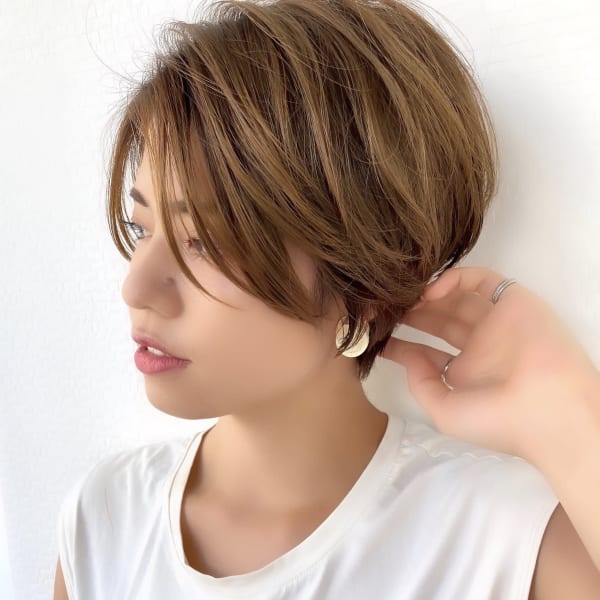 大人ショートボブ