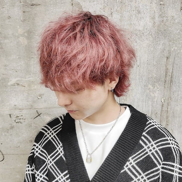 マッシュウルフ×ピンク ハイトーン ブリーチ