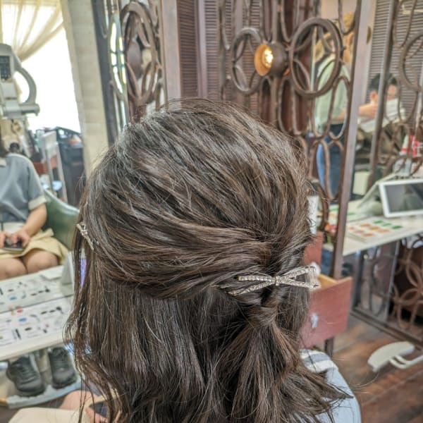 ゆるふわハーフアップ