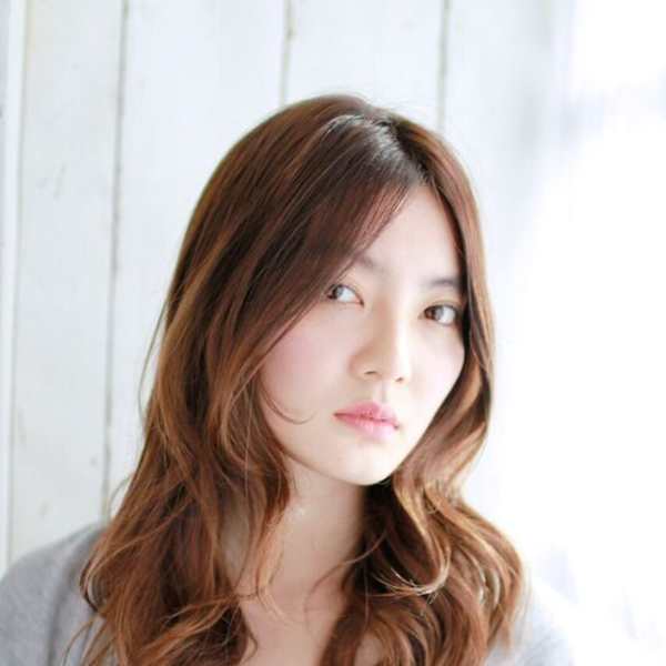 長めバング ルーズカールロング