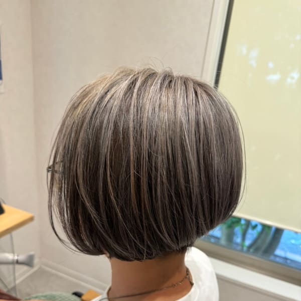 ハイトーンカラー/ハイライト/デザインカラー/小顔カット