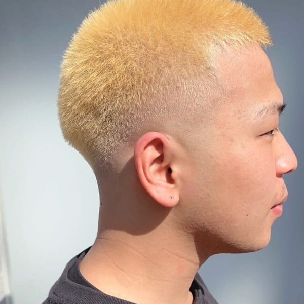 スキンフェード×ブリーチ　おしゃれボウズ