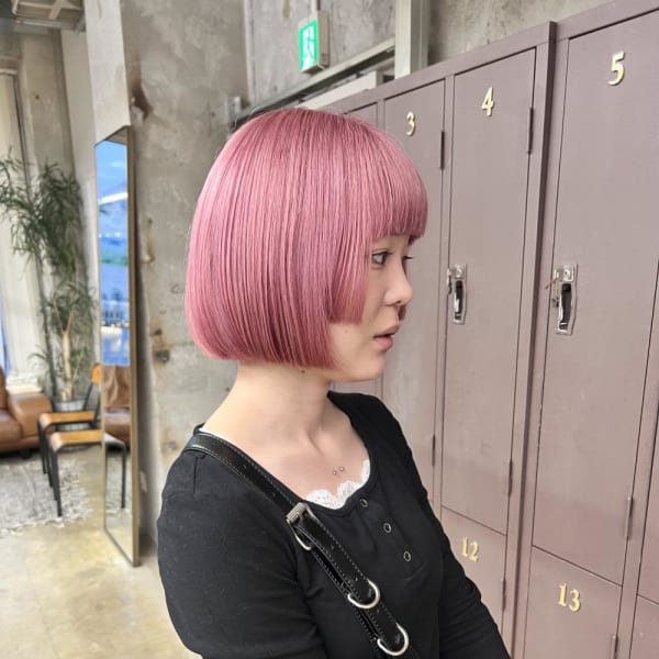 ステップカット×ペールピンク