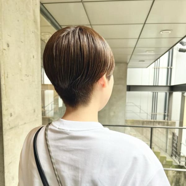 ソフト刈り上げショート