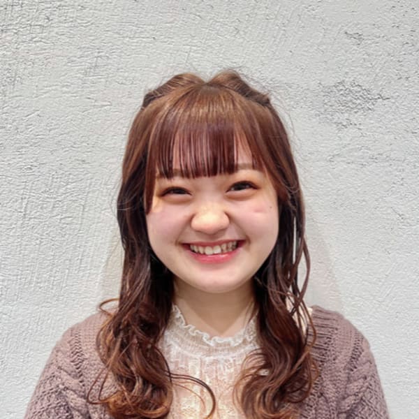 BATTERY VIERRA 塚口店【バッテリービエラツカグチテン】のスタッフ紹介。西村 菜々