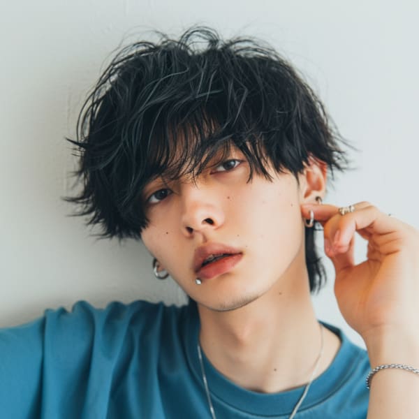 束感マッシュ ウルフニュアンス カジュアルスタイル