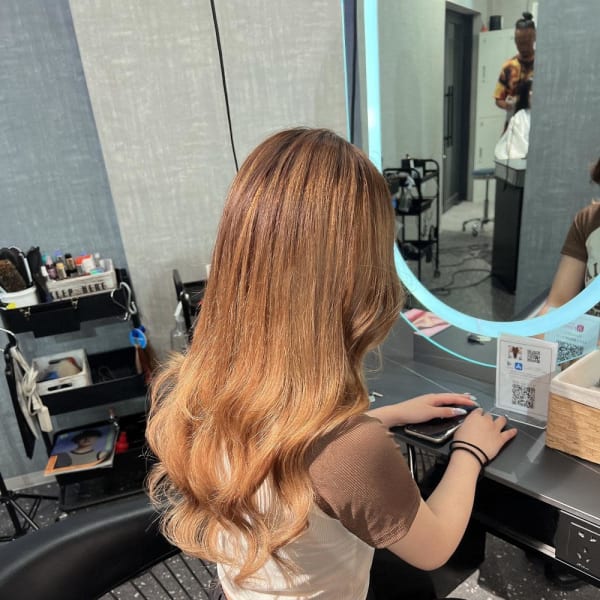 ハイトーンエクステで艶々スタイル