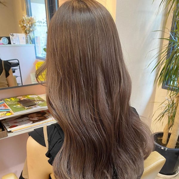 マロンベージュ