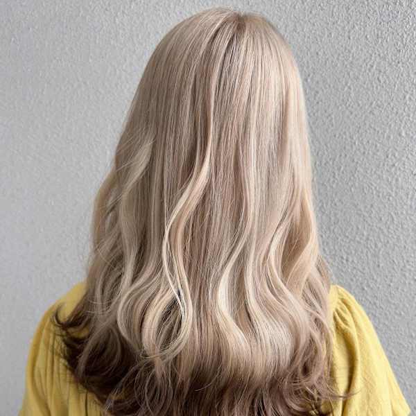 タヌキカラー_ホワイトベージュ_毛先ブラウン_オンブレ2