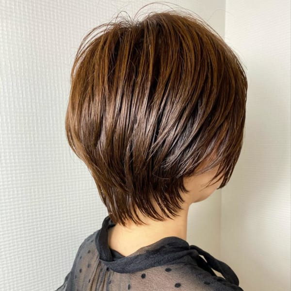 大人可愛いショートヘア