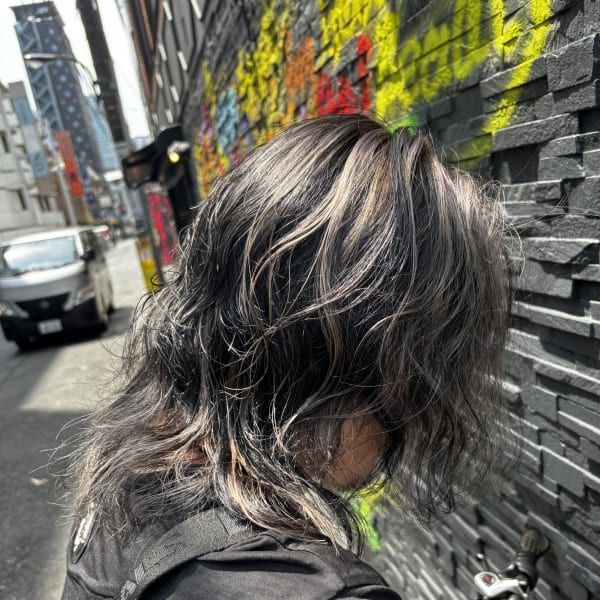 バチバチ◎highlight!|HAIR-MAKE FLOW SHINJUKU