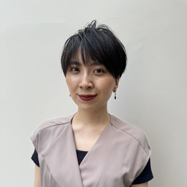 大人かっこいいレディースベリーショートヘア