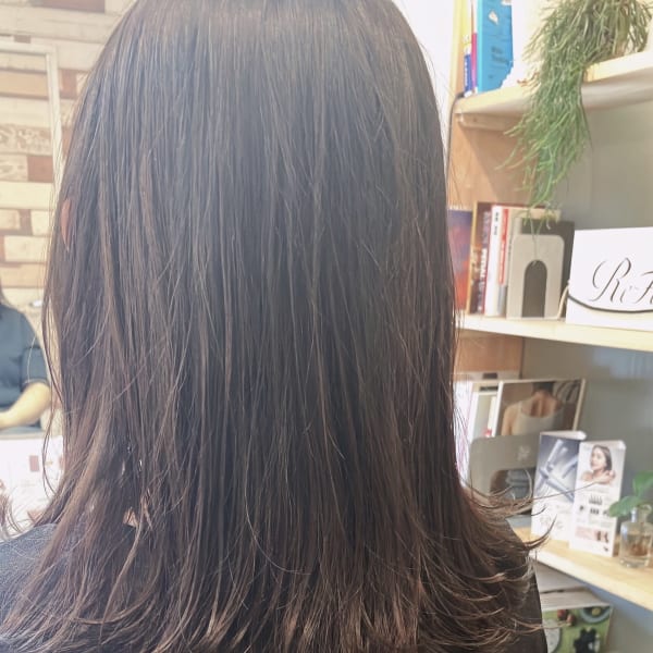 アッシュ系セミディ|LOTUS hair design.