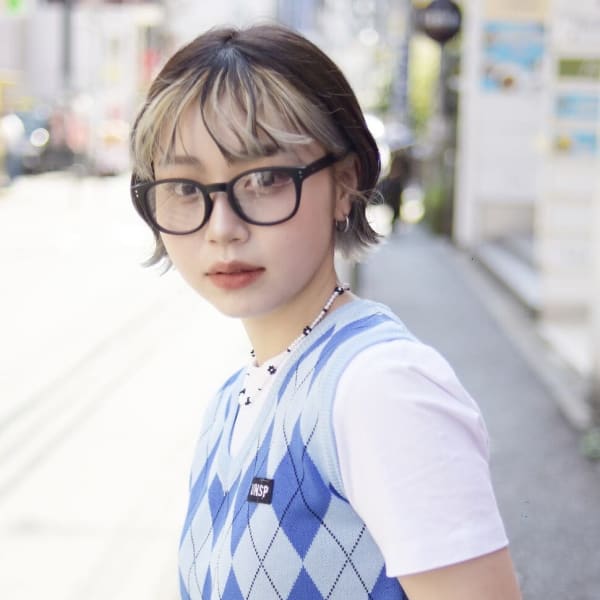 スモーキーベージュ_毛先パーマスモーキーベージュ_毛先パーマ