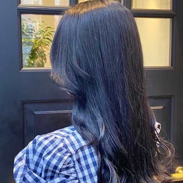 ブリーチオンカラー／透明感ダークブルー